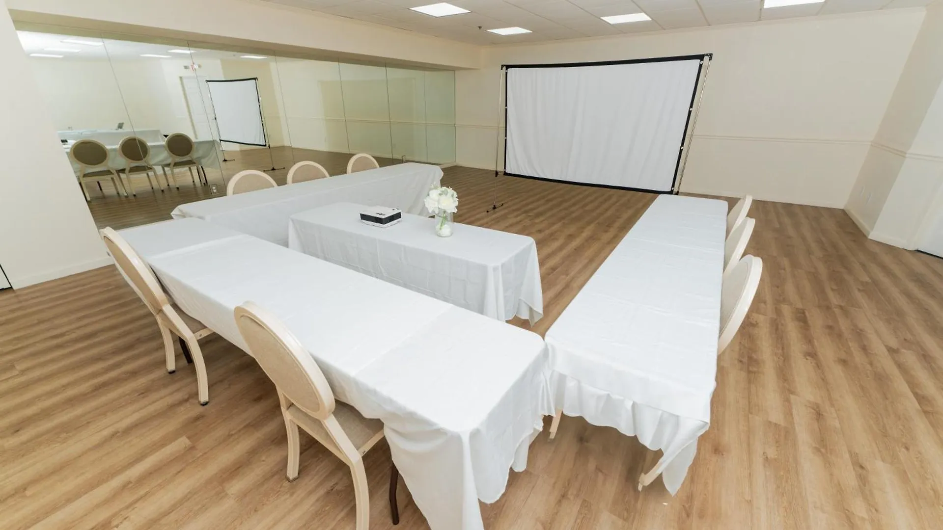 Boardwalk Inn And Suites 데이토나 비치 2*,  미국