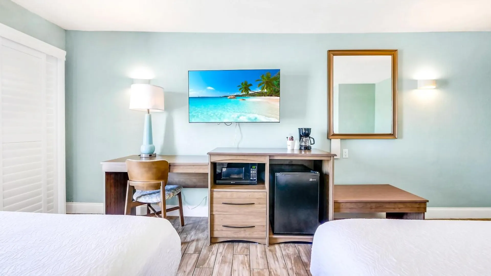 Boardwalk Inn And Suites Daytona Beach 2*,