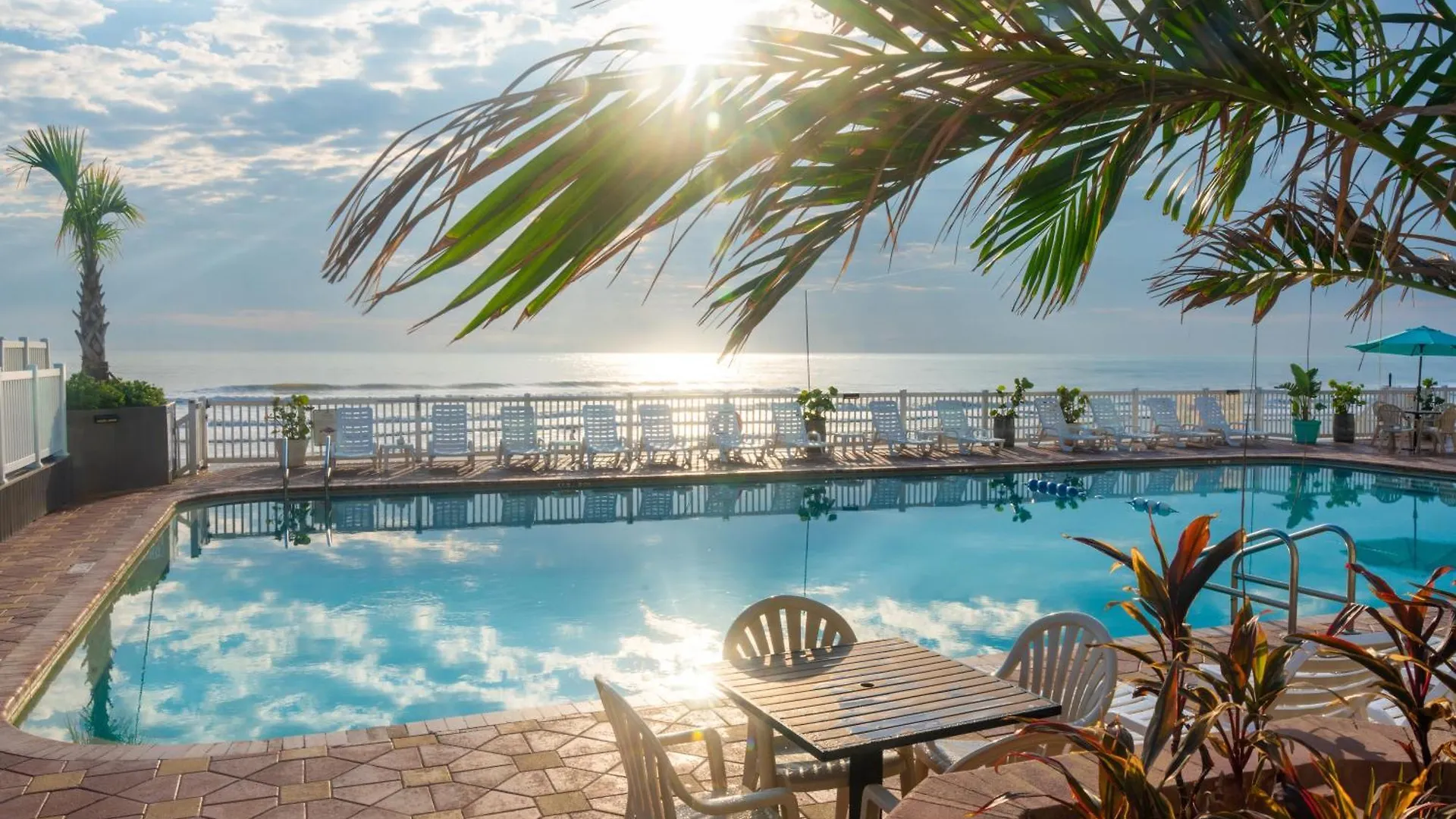 Boardwalk Inn And Suites Daytona Beach